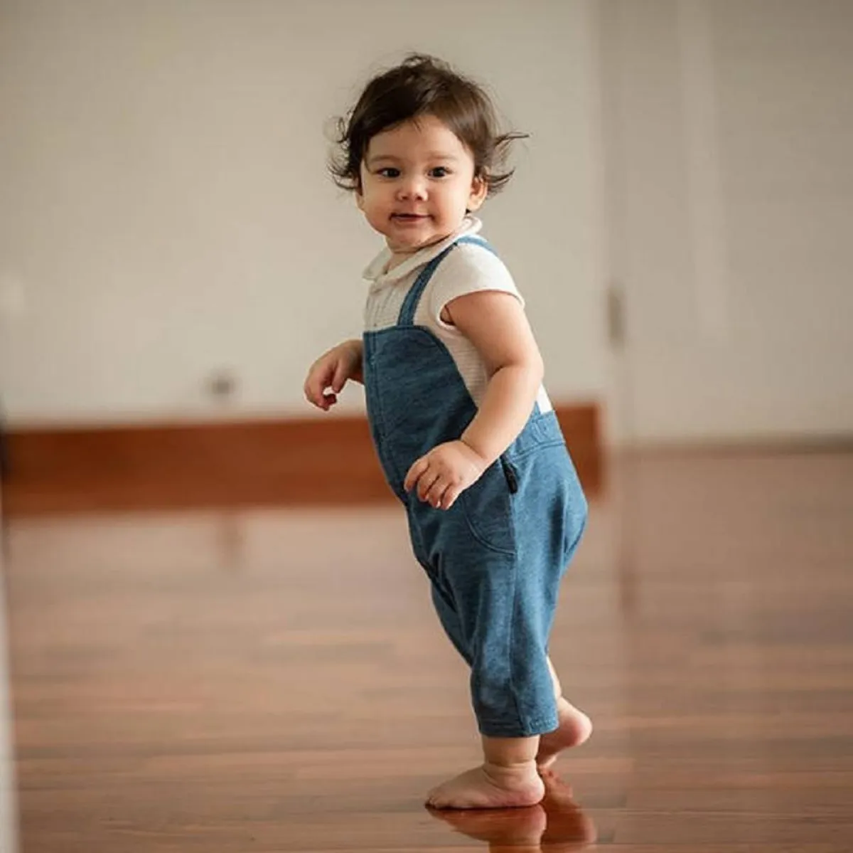 صورة لطفل في عمر السنتين