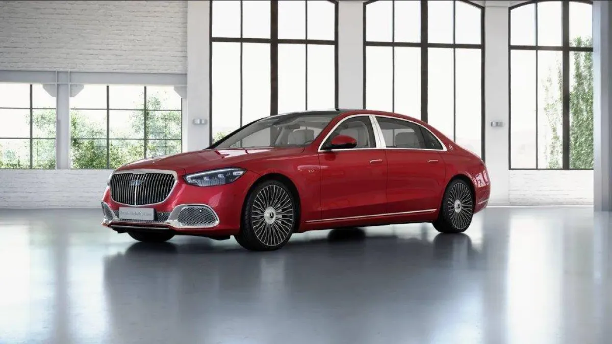 مرسيدس إس كلاس 2023