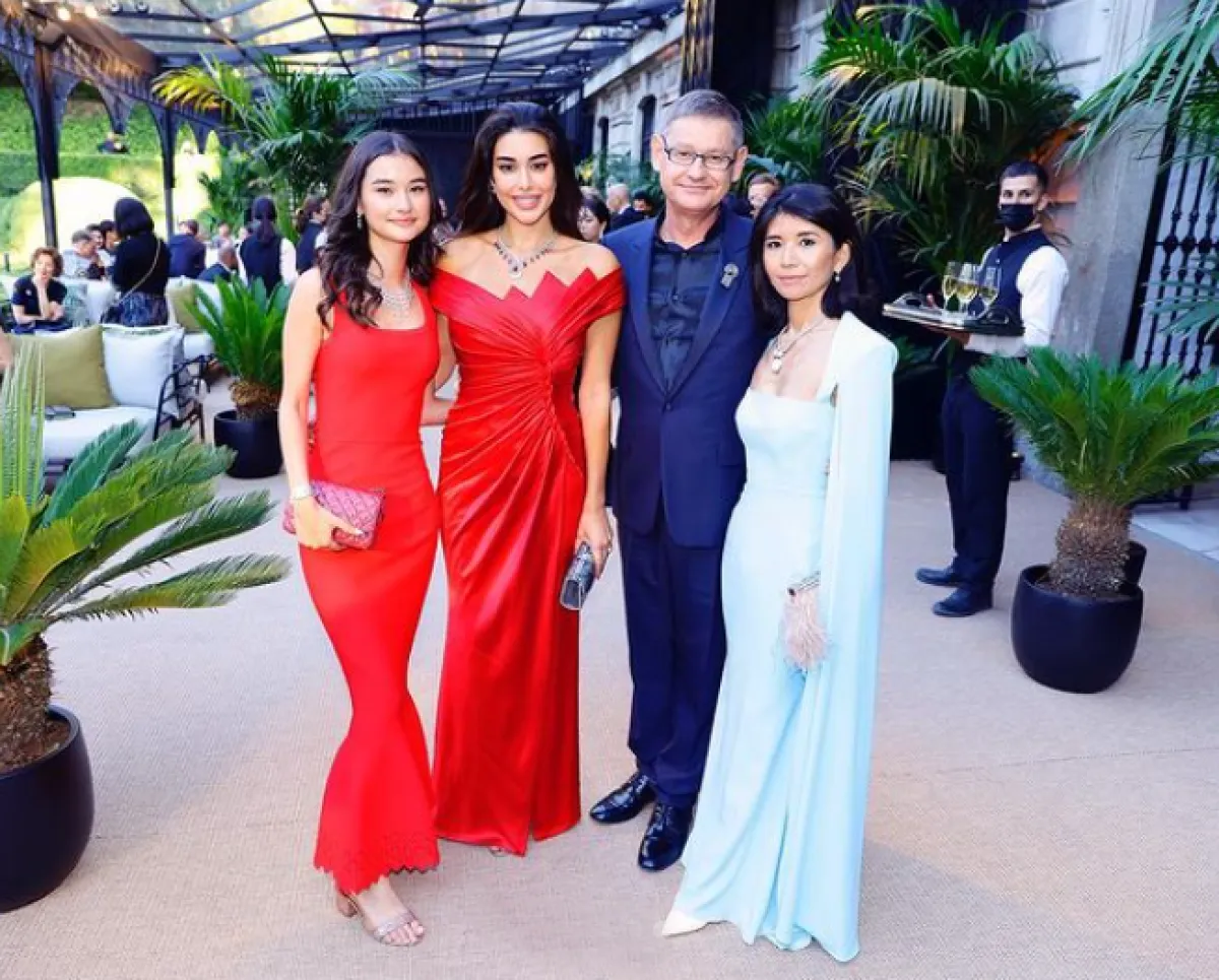 ياسمين صبري في حفل كارتييه 