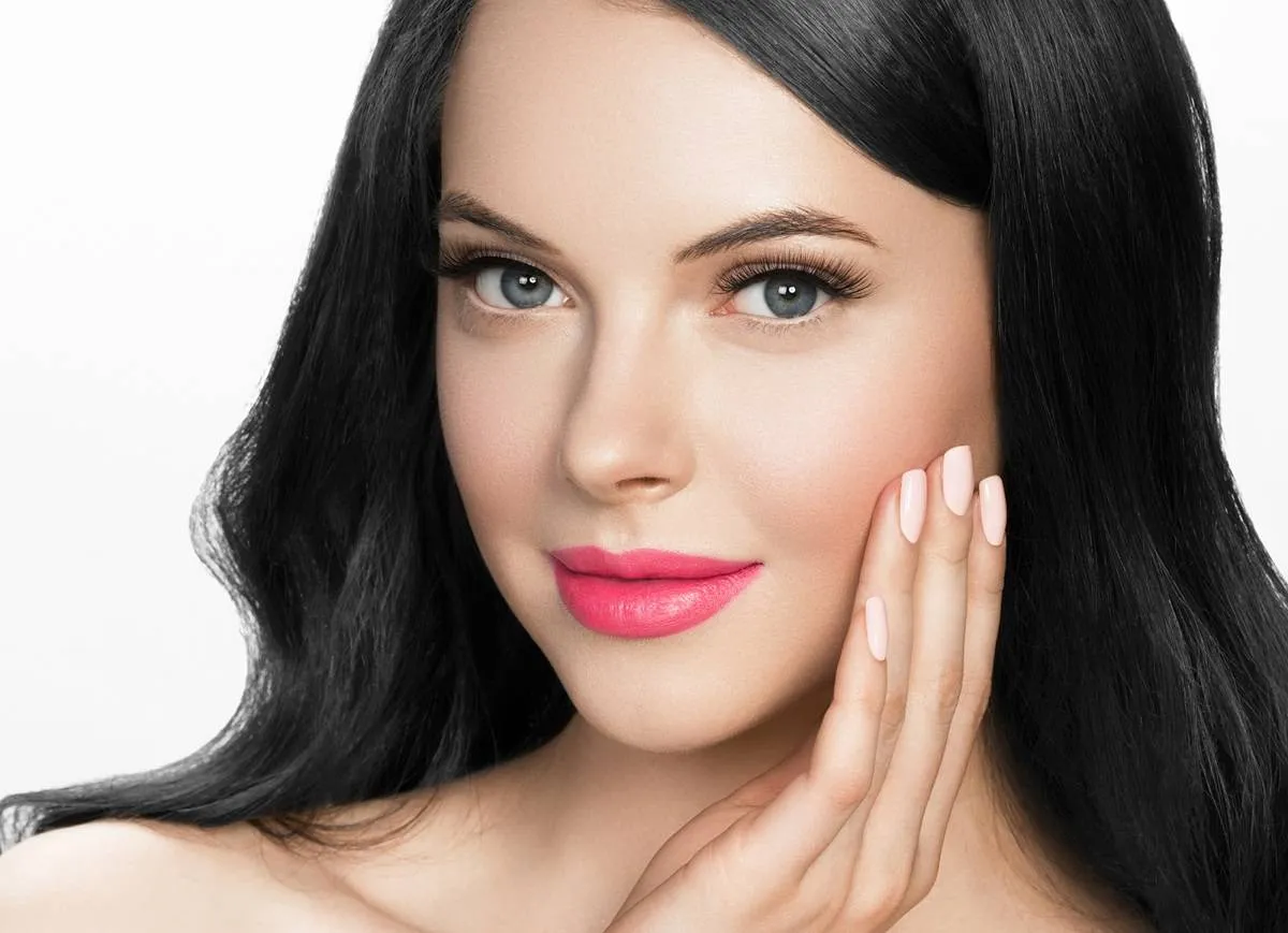 تدرجات أحمر الشفاه