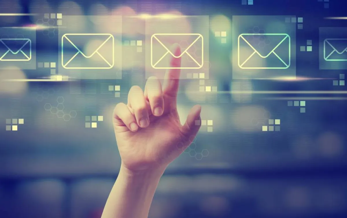 صيغ مناسبة لرفض طلب محدّد في العمل عبر "الإيميل"