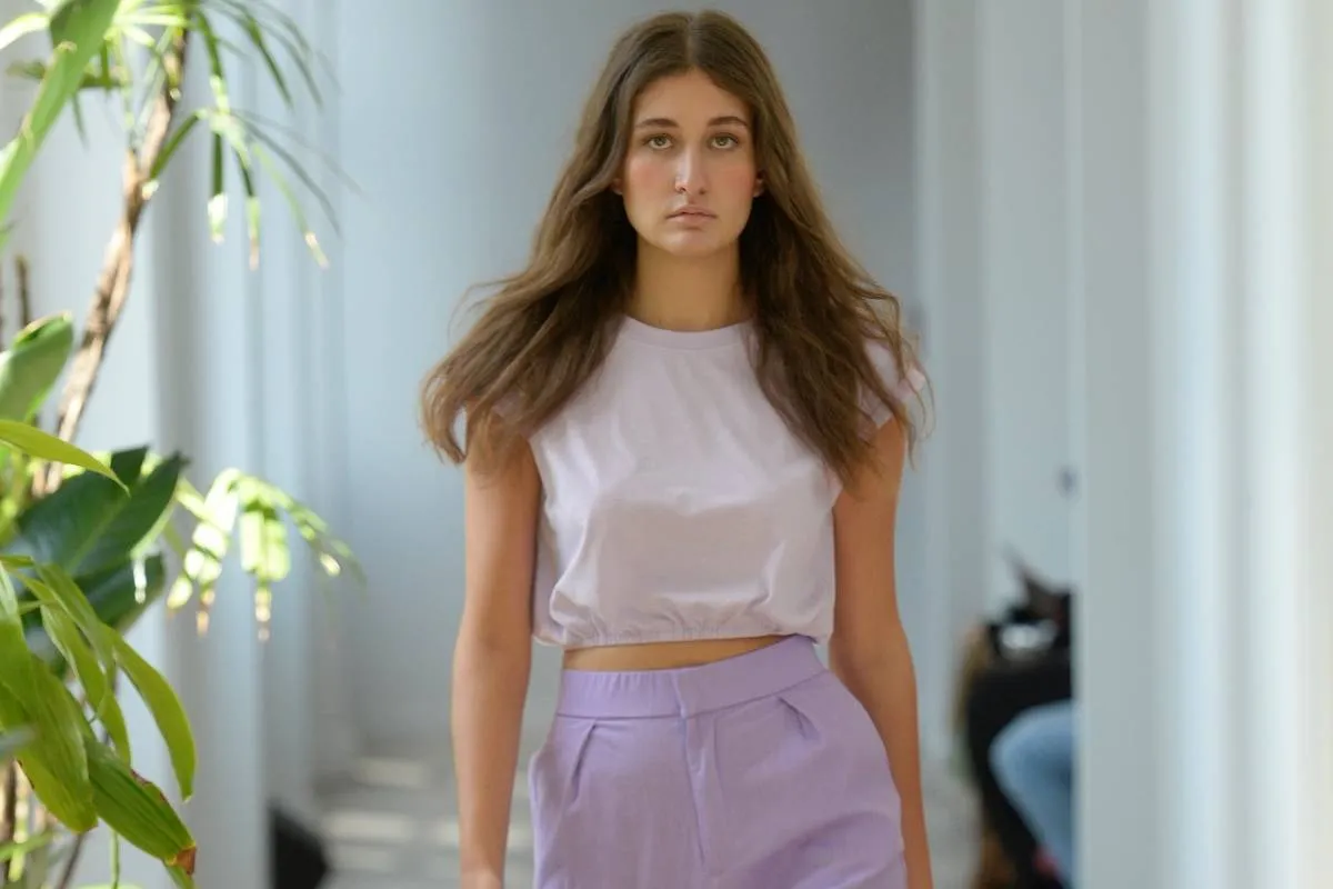 تنسيق اللون البنفسجي