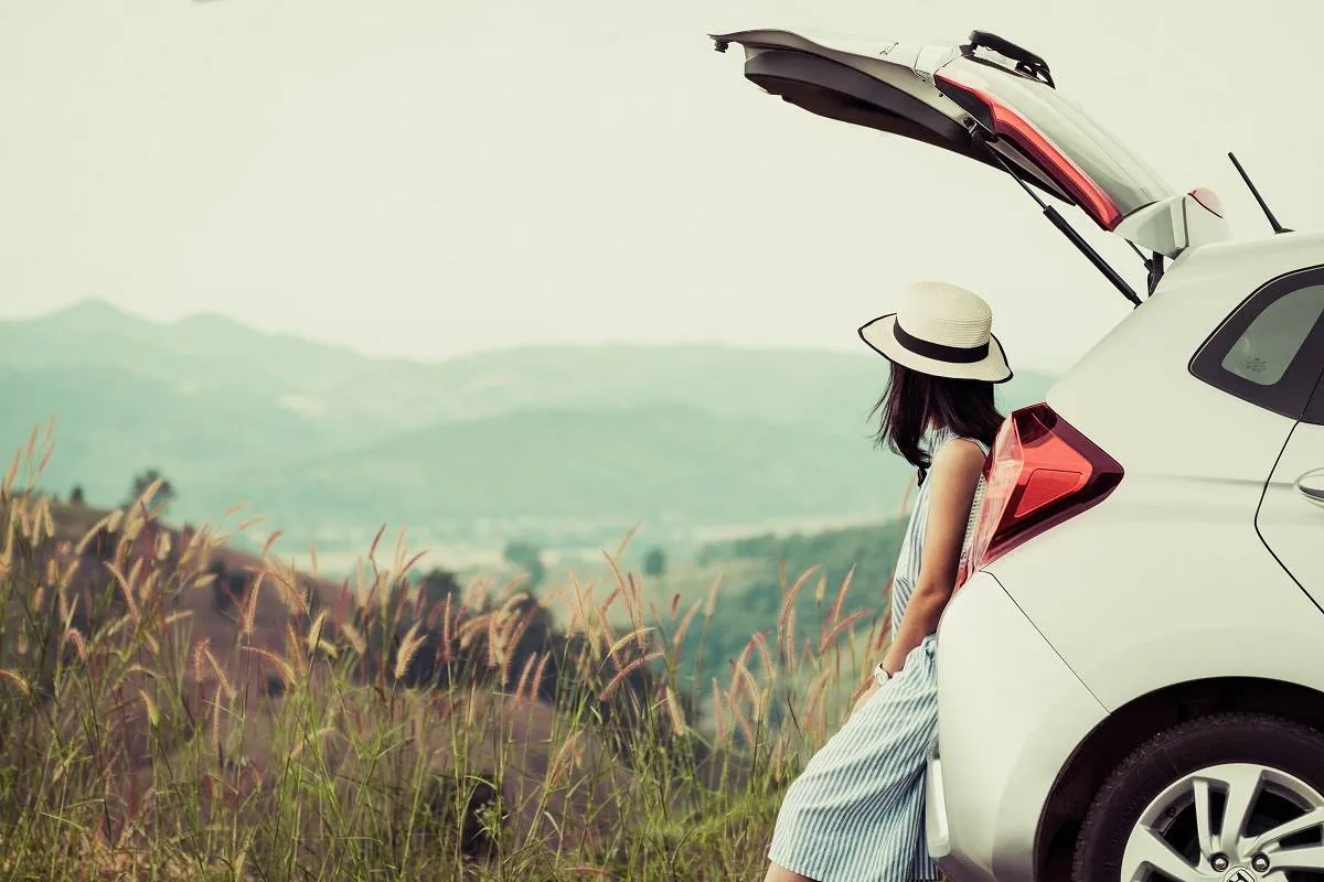 يمكن القيام بالبحث عن الشركة المناسبة ومقارنة الأسعار