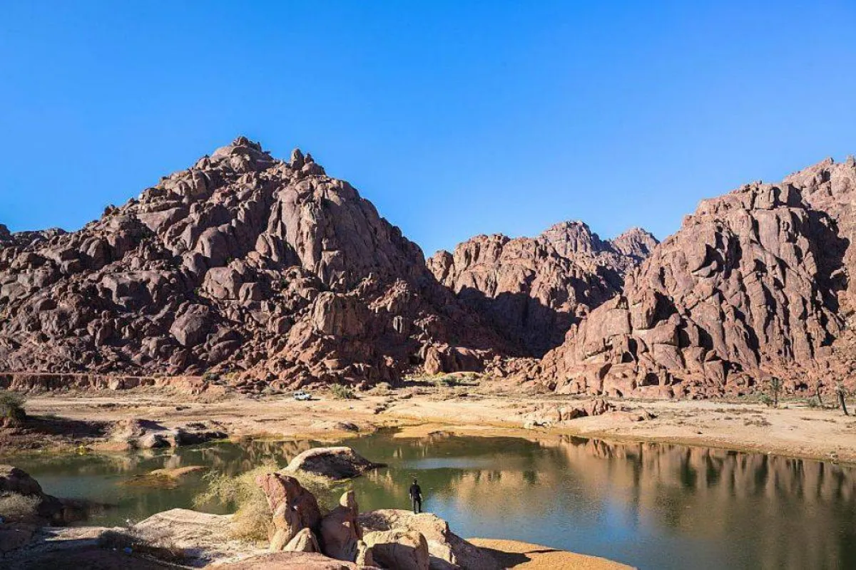 تظهر الصورة سلسلة جبال أجا وسلمى- مصدر الصورة وكالة الأنباء السعودية واس