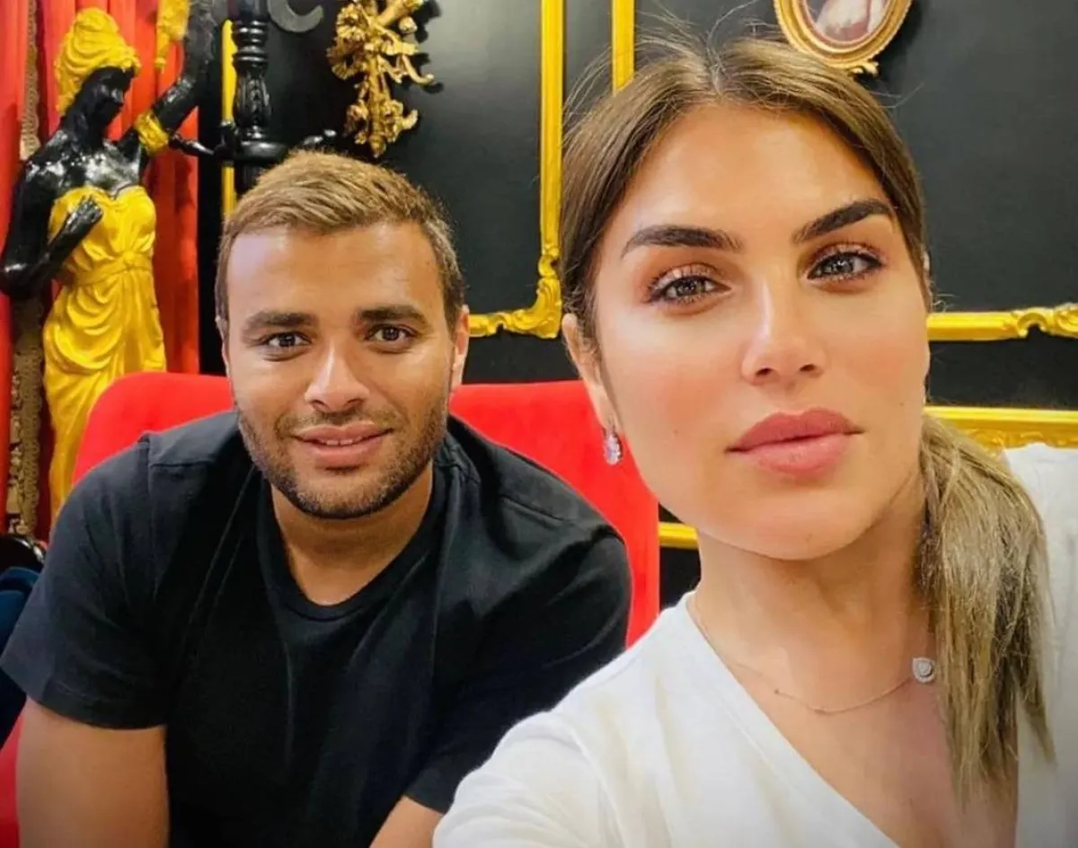 رامي صبري وزوجته - صورة من حسابه الرسمي على " انستغرام"