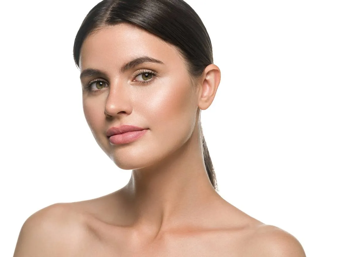 الآذريون لترطيب البشرة