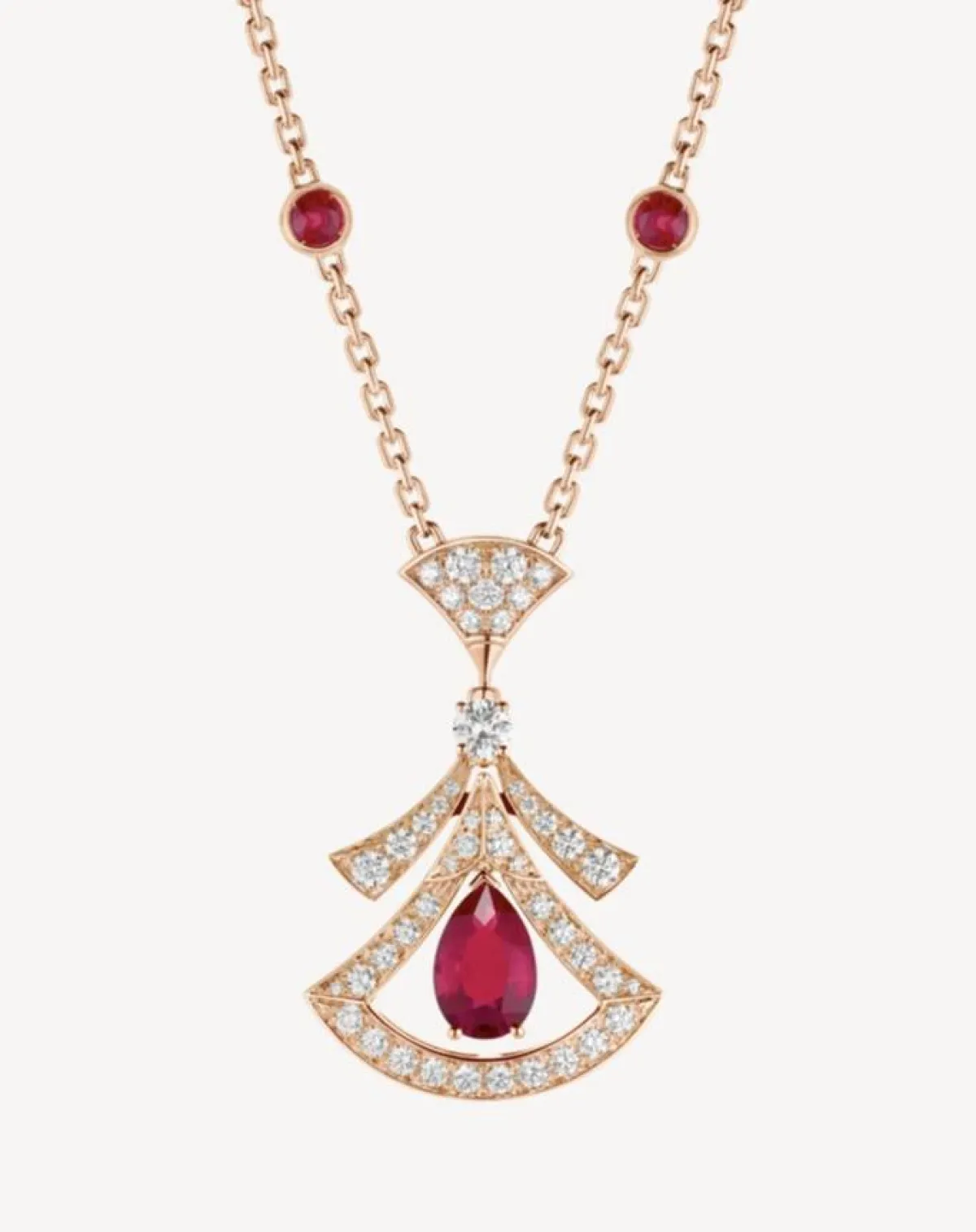 قلادة ديفاز دريم من بلغاري Bvlgari