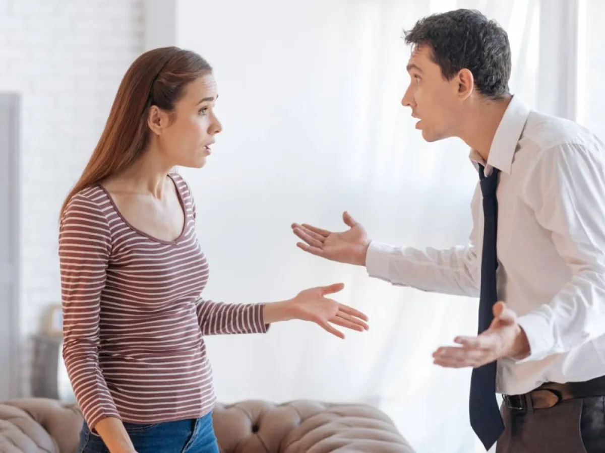 علامات تغيُّر سلوك الزوج المفاجئ