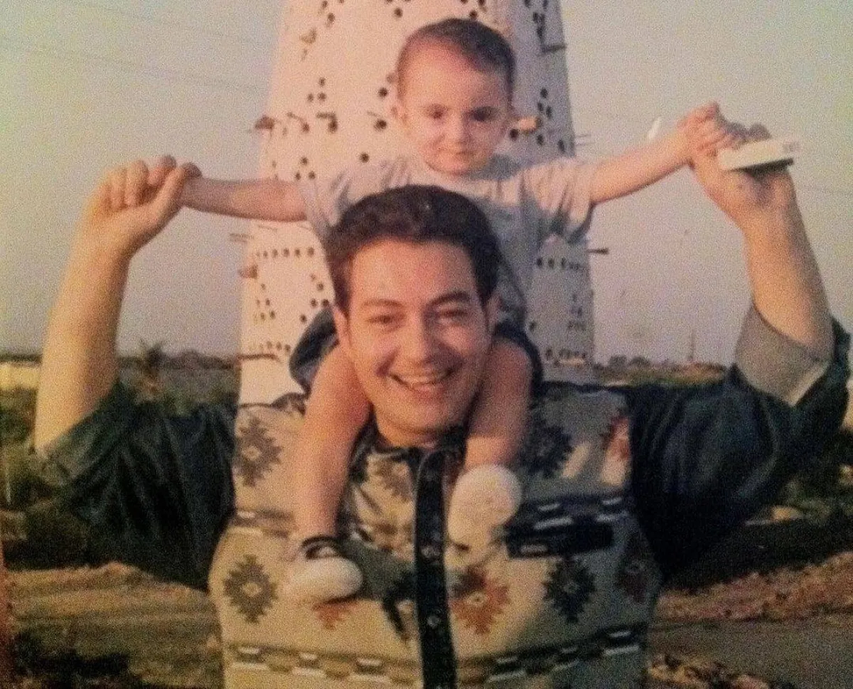 ملك أحمد زاهر من طفولتها - الصورة من حساب والدها على انستغرام