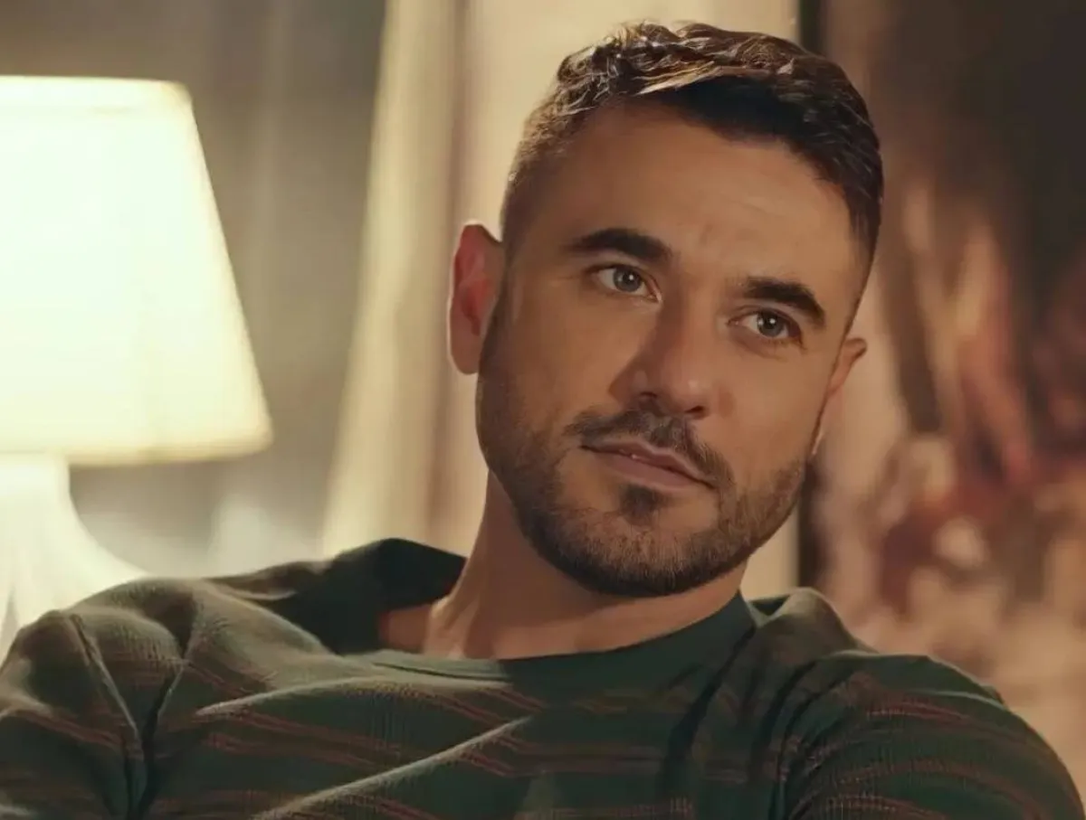 أحمد عز - صورة من صفحته على " انستغرام"