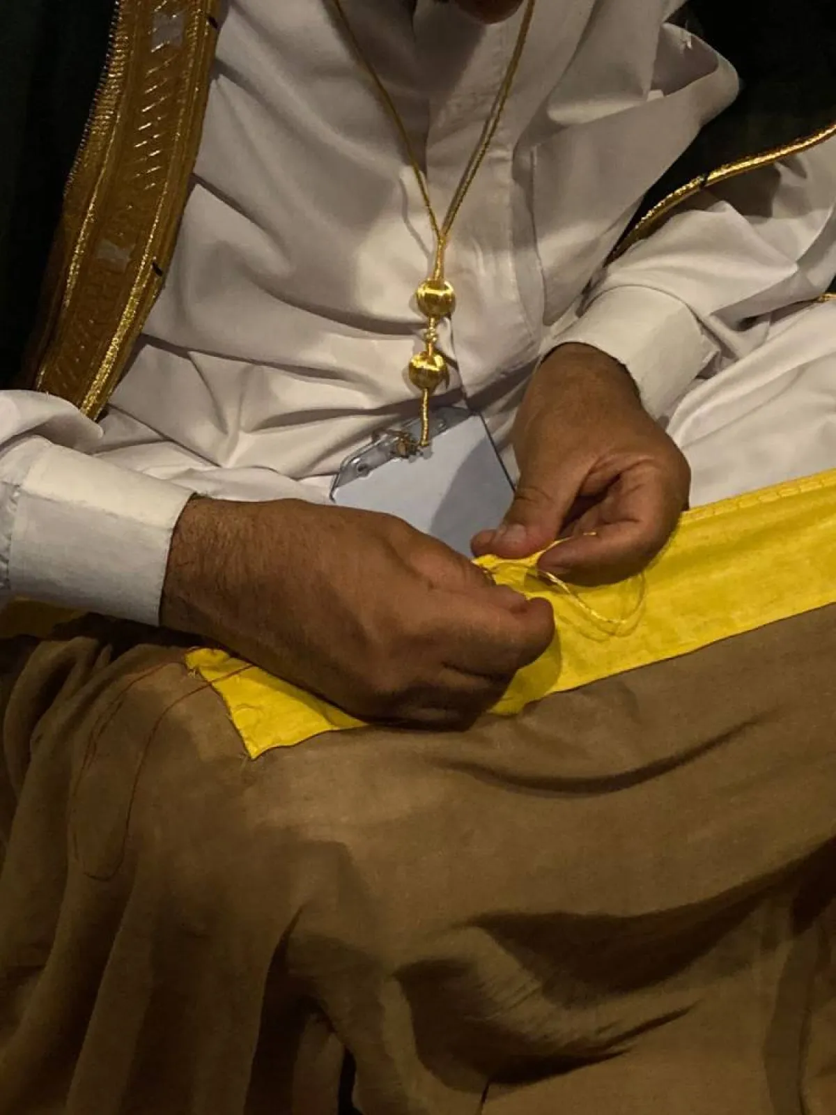 تطريز البشت الحساوي