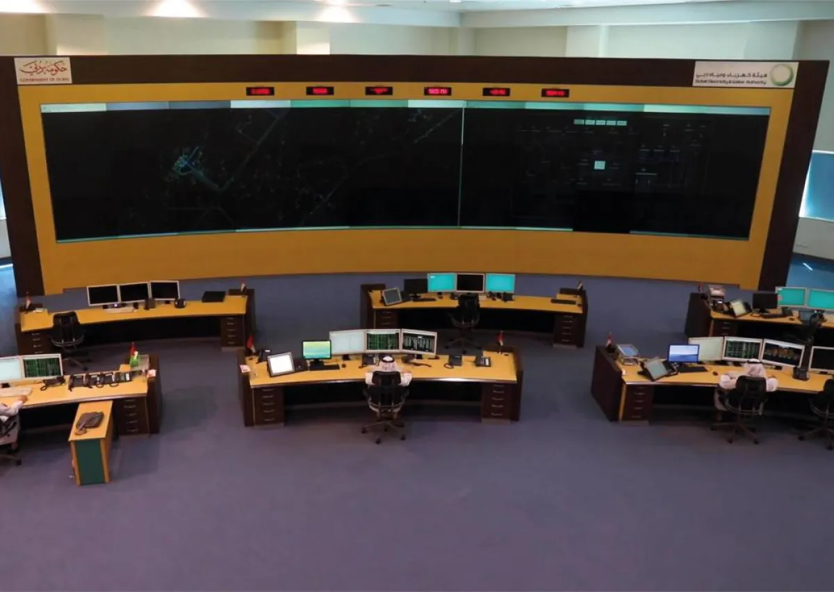 "كهرباء دبي" تطلق نظام استعادة الشبكة الذكية الآلي. الصورة من "وام"