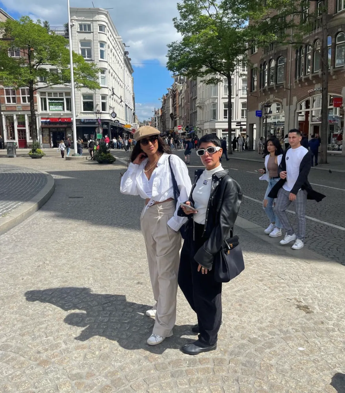 فرح الصراف وليلى عبدالله في هولندا - الصورة من حساب ليلى على الانستجرام