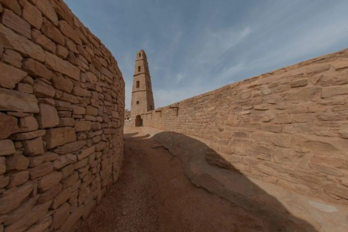 تظهر الصورة جانب من مسجد عمر بن الخطاب مصدر الصورة وكالة الأنباء السعودية واس
