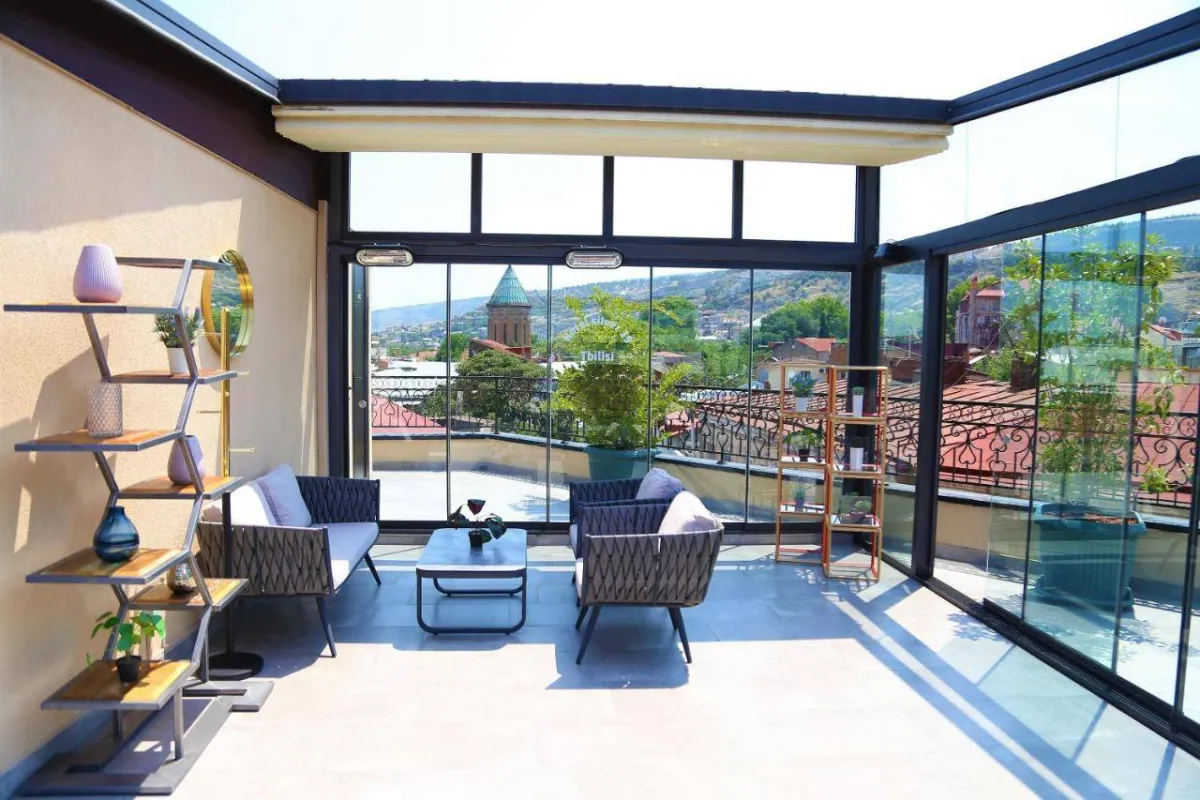 أشهر الفنادق في تبليسي