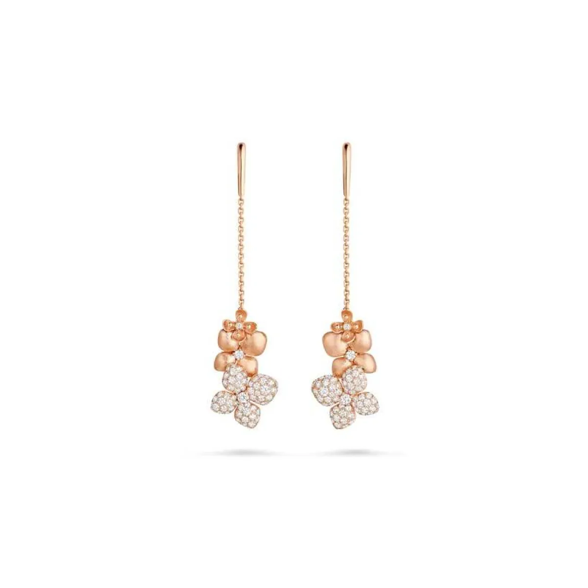 أقراط BOUCLES D'OREILLES HORTENSIA من شوميه Chaumet 
