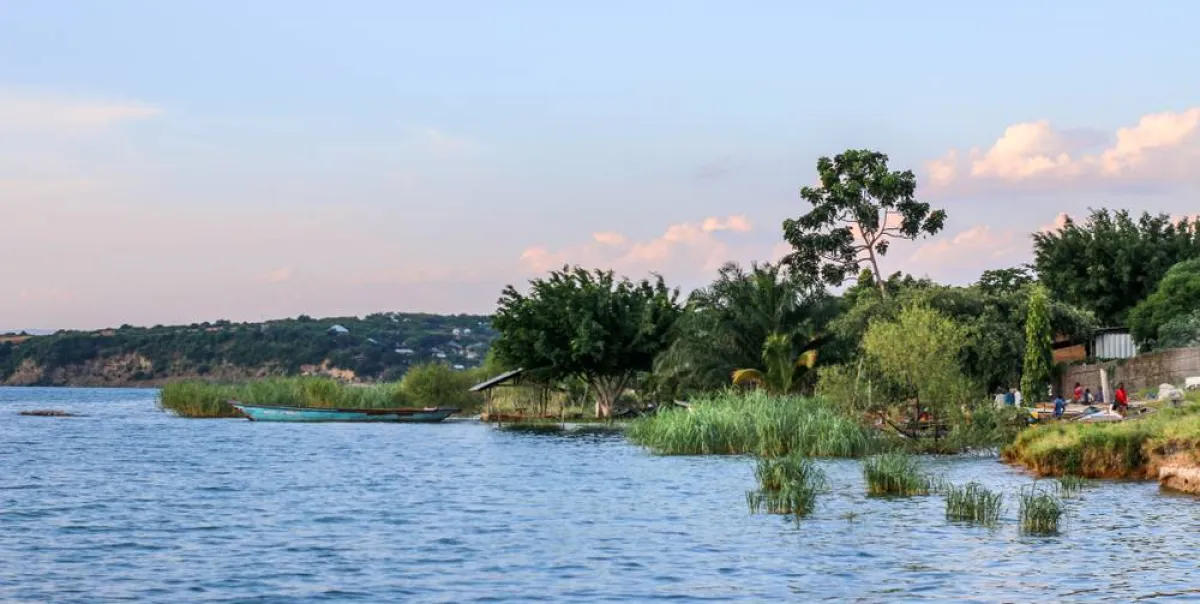 بحيرة تنجانيقا