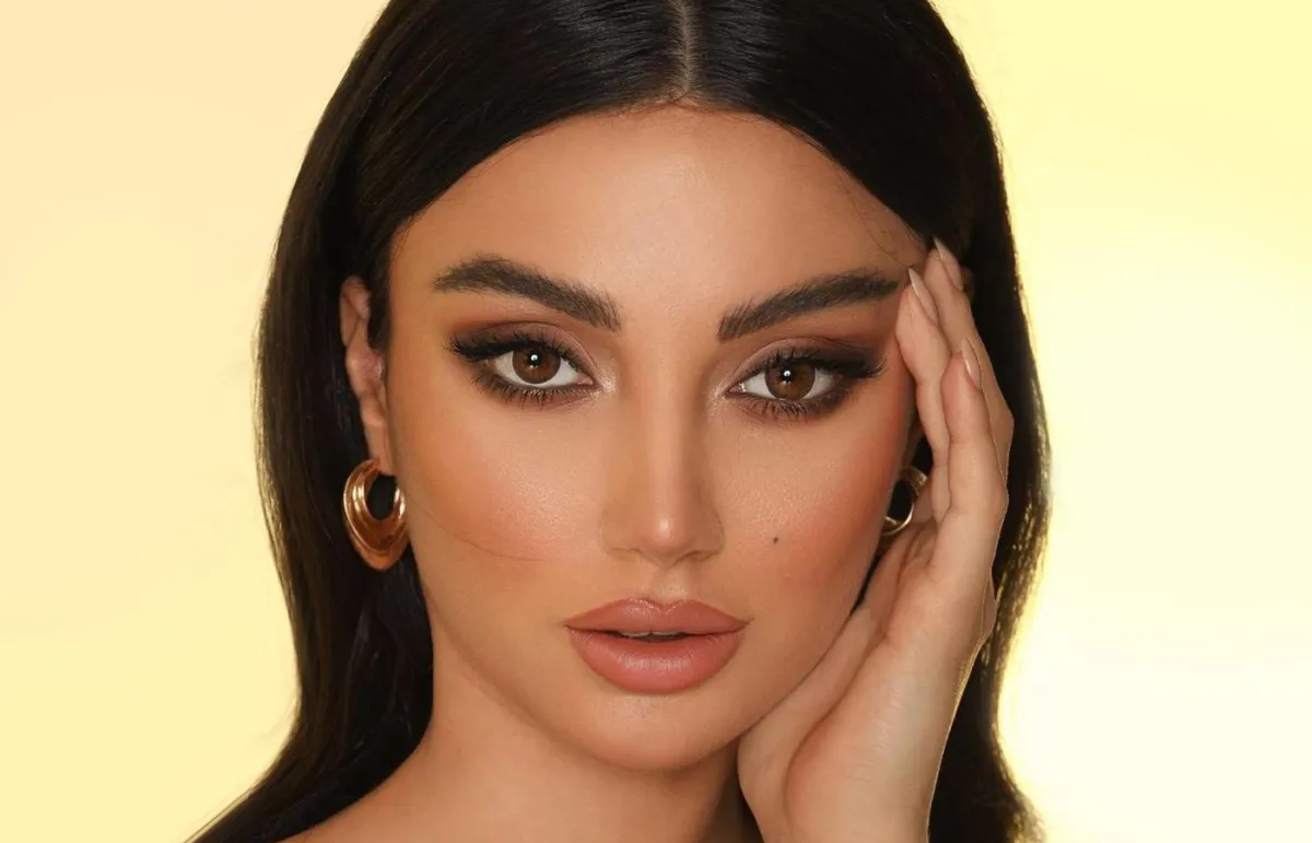 مكياج خليجي خفيف من أبرار الخاتم(الصورة من حسابها على إنستغرام)