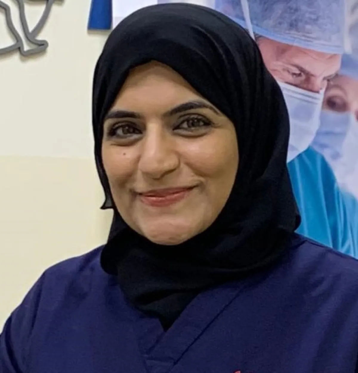 الطبيبة منى عبدالعزيز كشواني. الصورة من "وام"