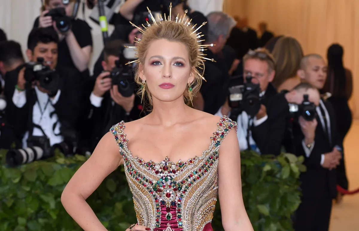 مكياج بليك ليفلي