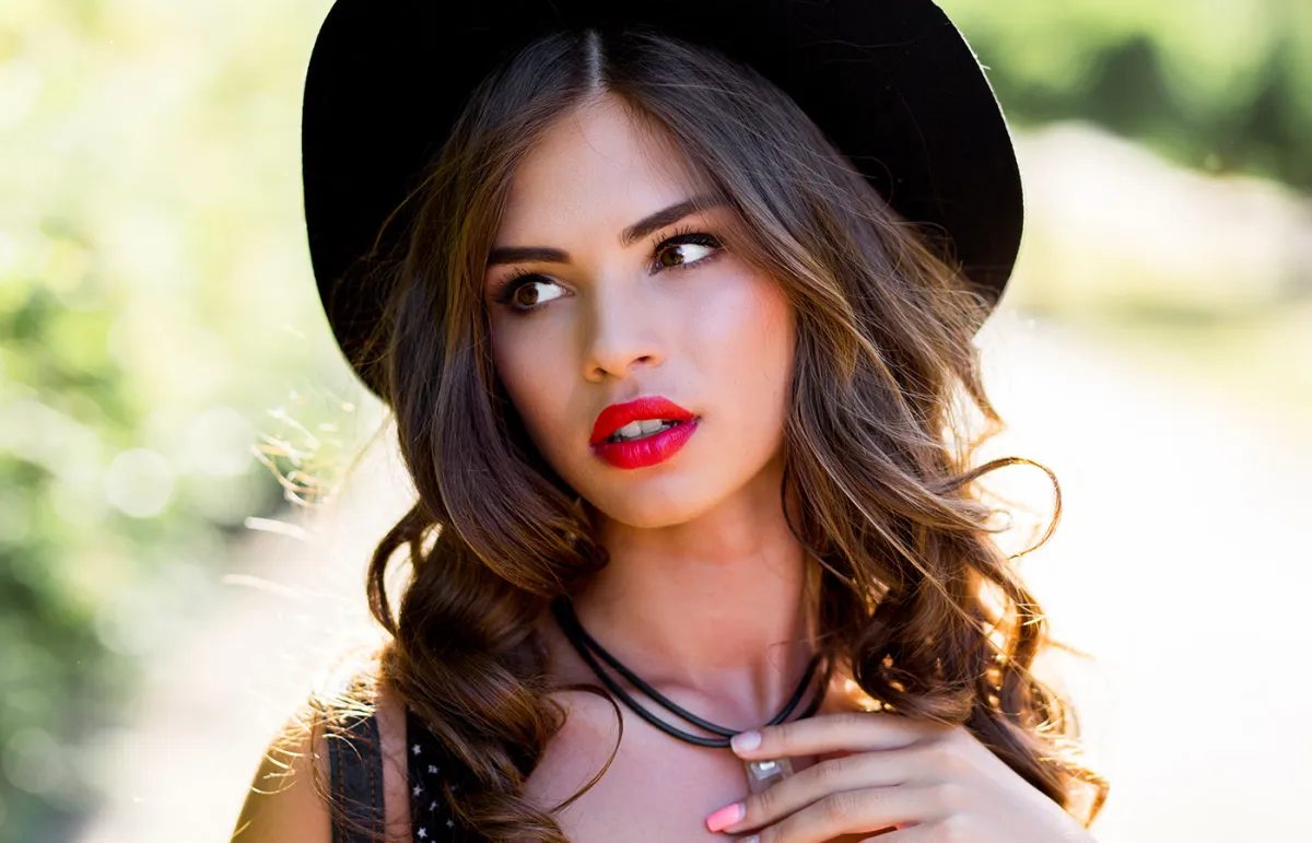 اتجاهات مكياج صيف 2022