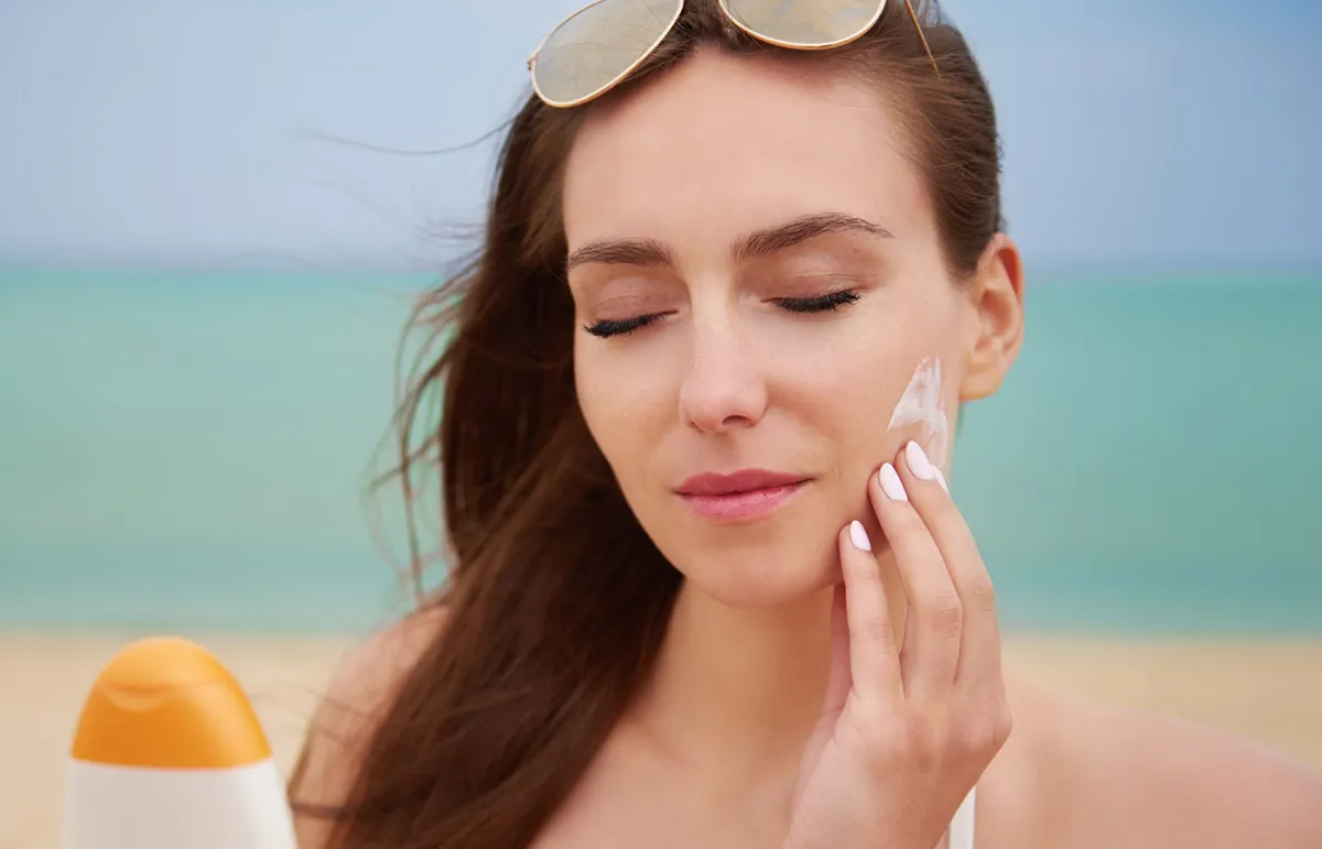 أفضل واقيات الشمس للبشرة الدهنية