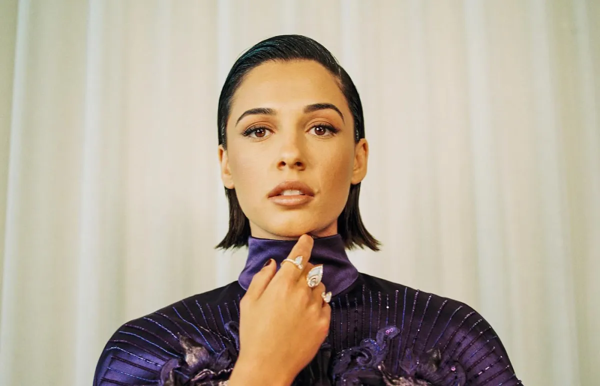 تسريحات شعر نعومي سكوت للشعر القصير