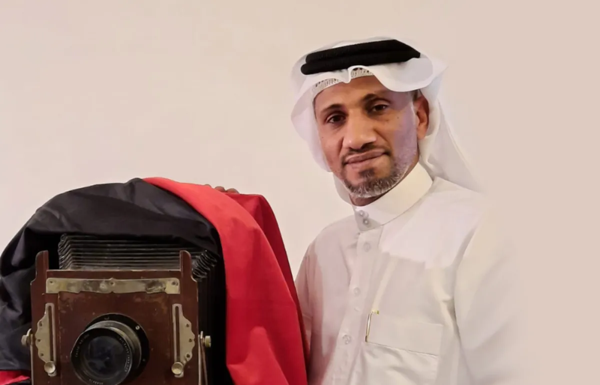 المصور السعودي أنور القطّان - الصورة من مركز "إثراء"