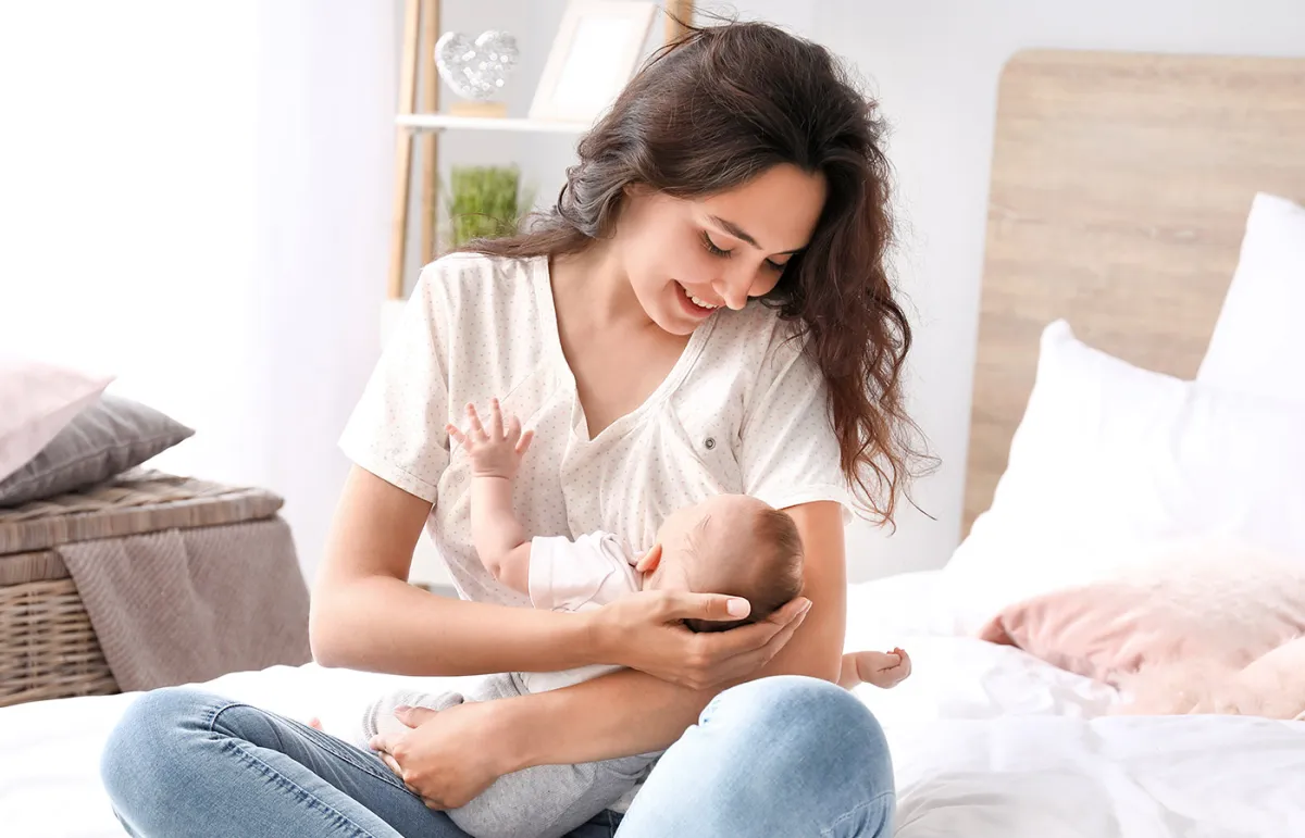 كم مليمتر يشرب الرضيع في الشهر الأول؟