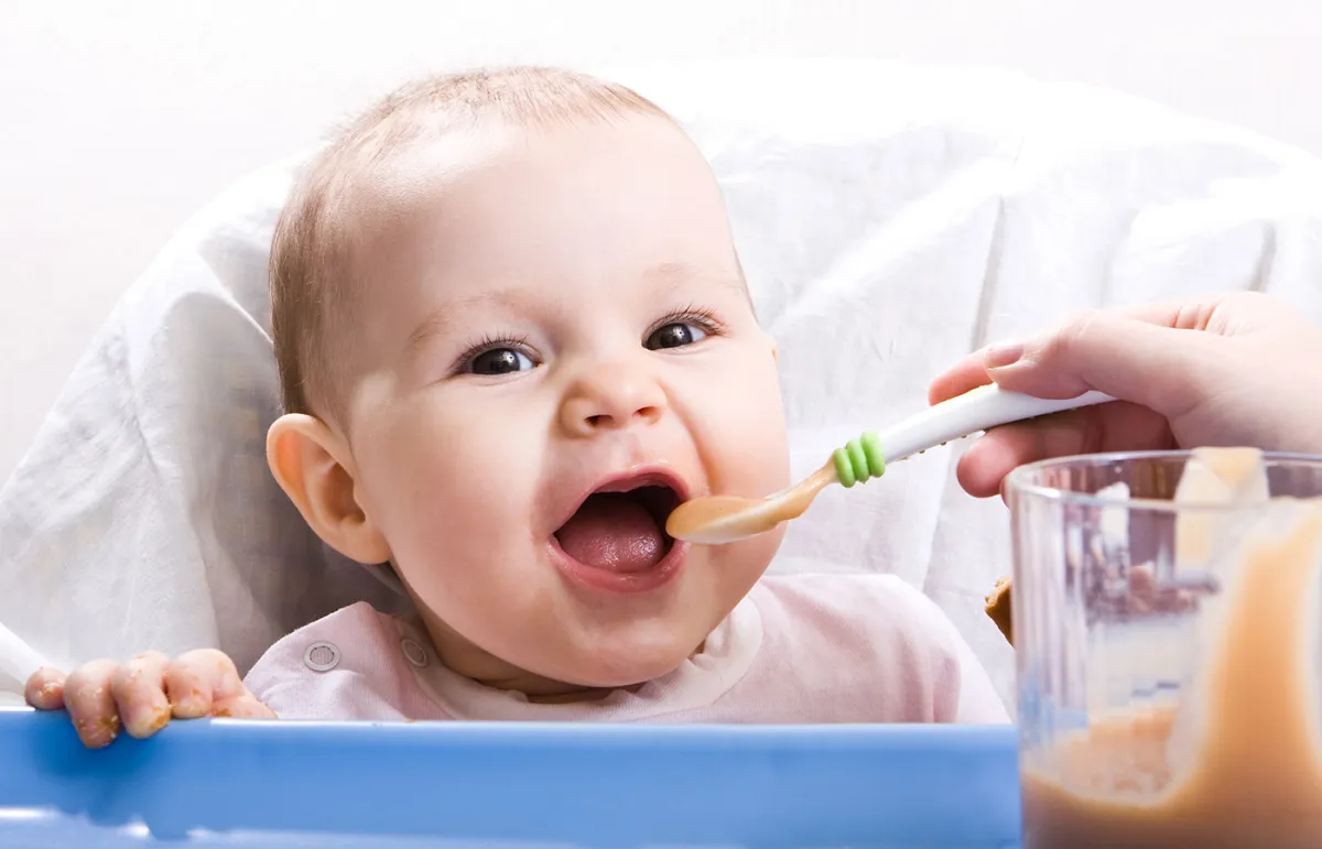 أطعمة خاصة للطفل بعد الفطام..وأخرى غير مناسبة