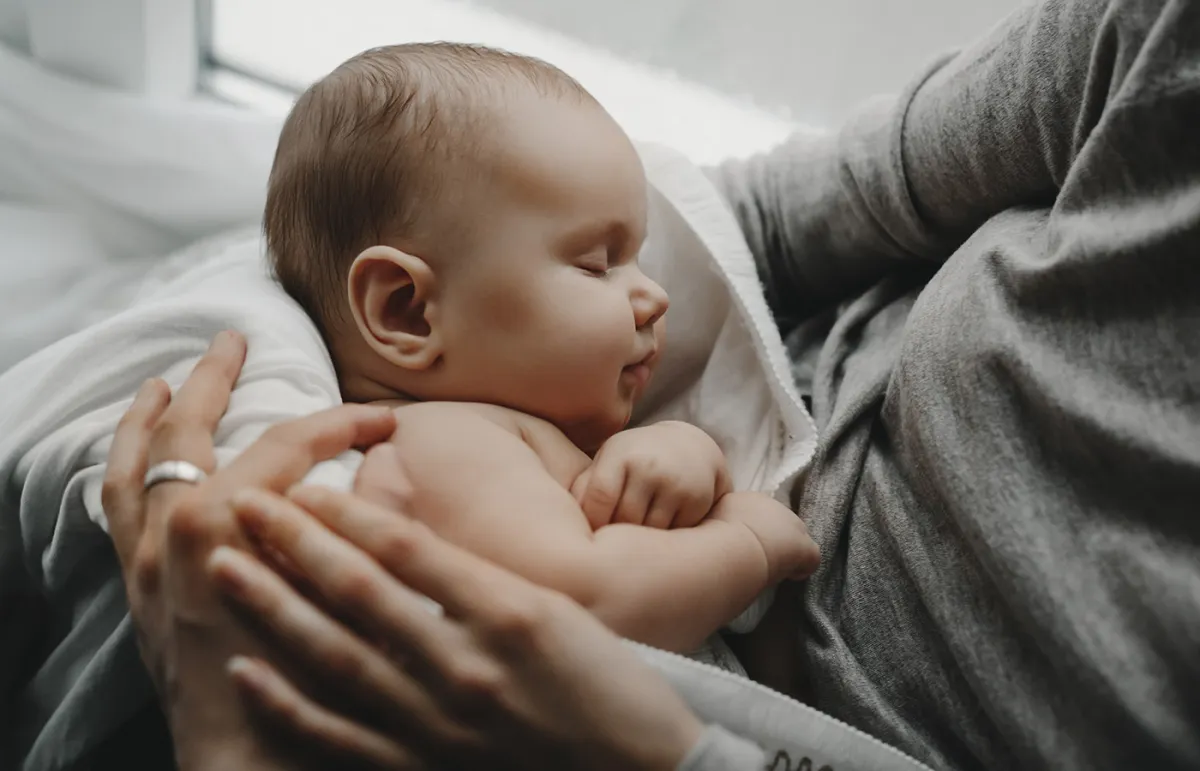 خطوات لرعاية المولود الجديد