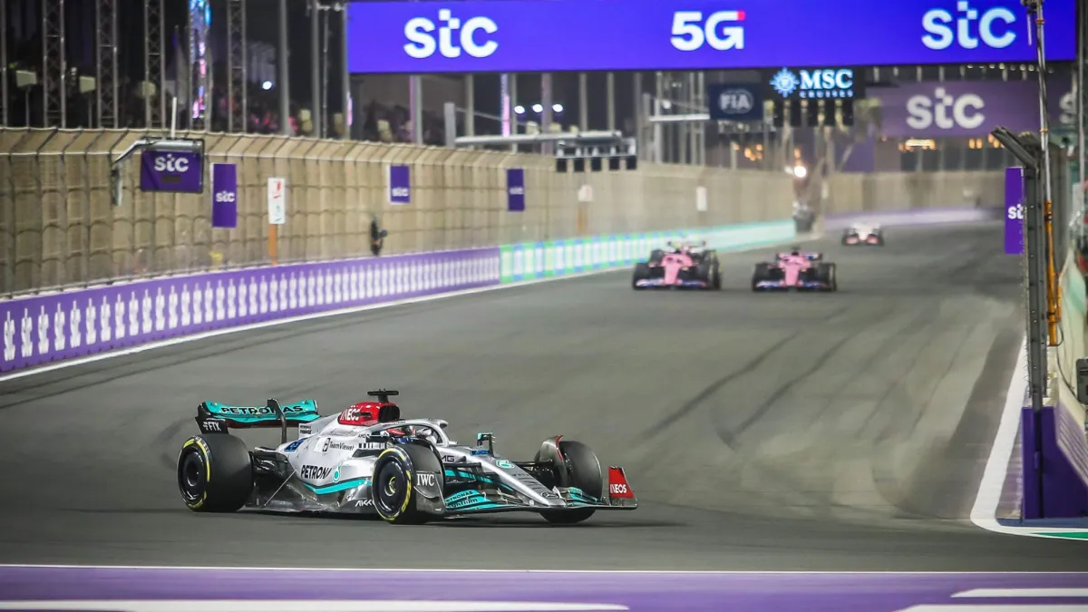 جائزة السعودية الكبرى للفورمولا 1 تفوز بالمركز الأول كأفضل سباق في موسم 2022 