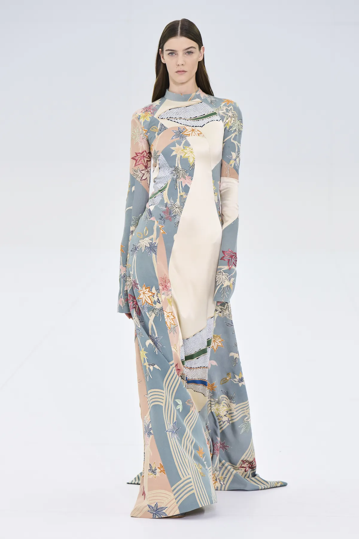 أسبوع باريس في يومه الأخير