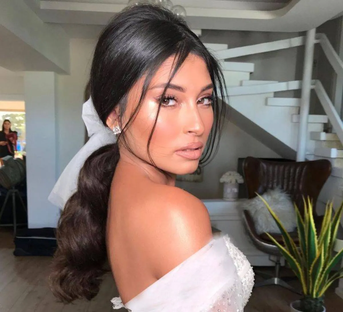 تسريحات فرنسية للعروس 2022