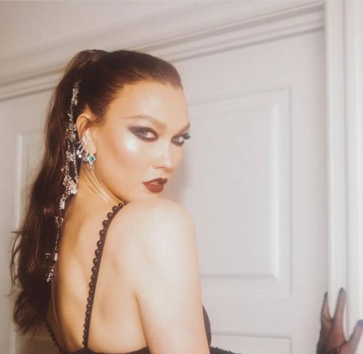 صور مكياج كارلي كلوس