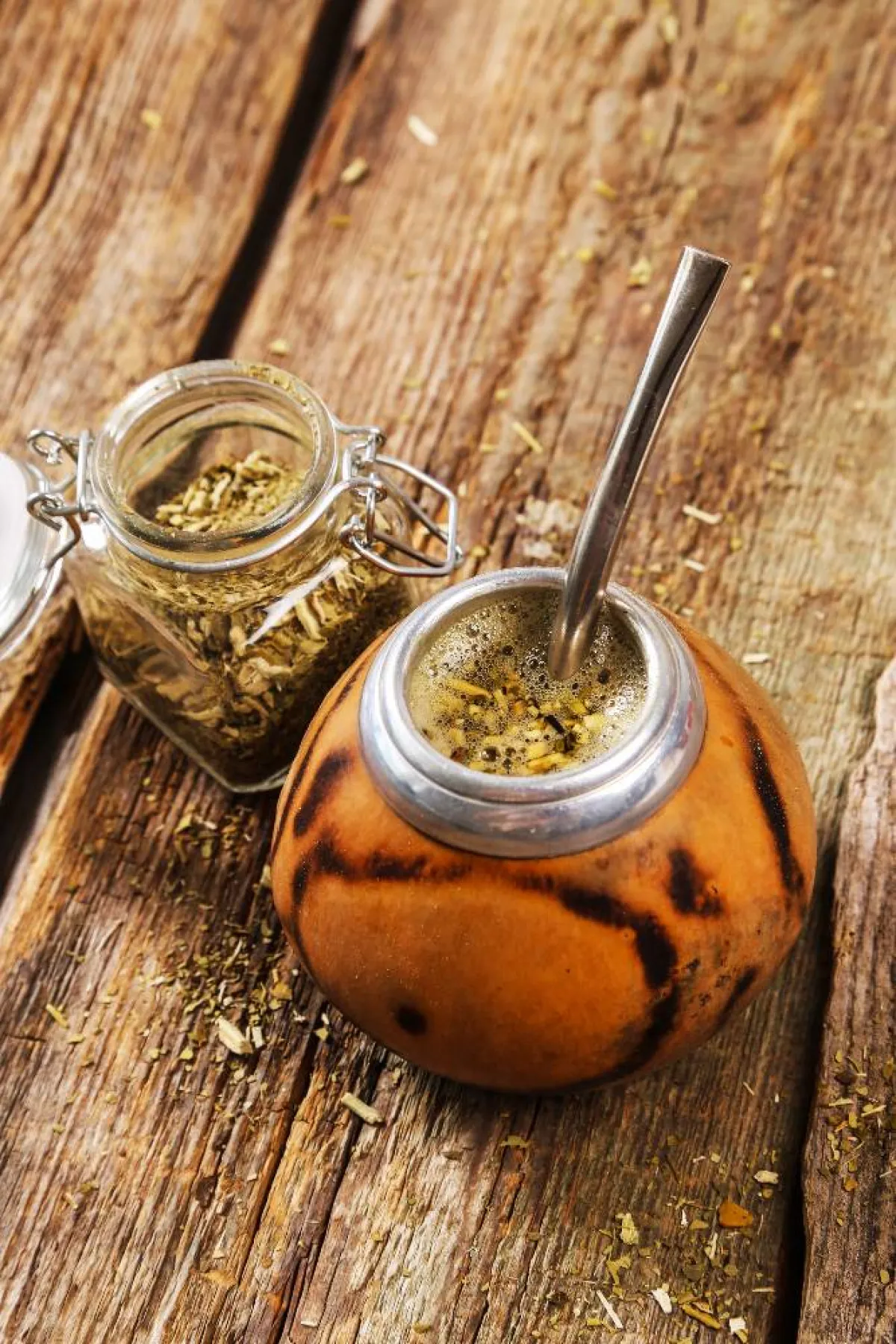 يمكن شرب المتة يوميًا للاستفادة من الفيتامينات والمعادن التي يحتوي عليها