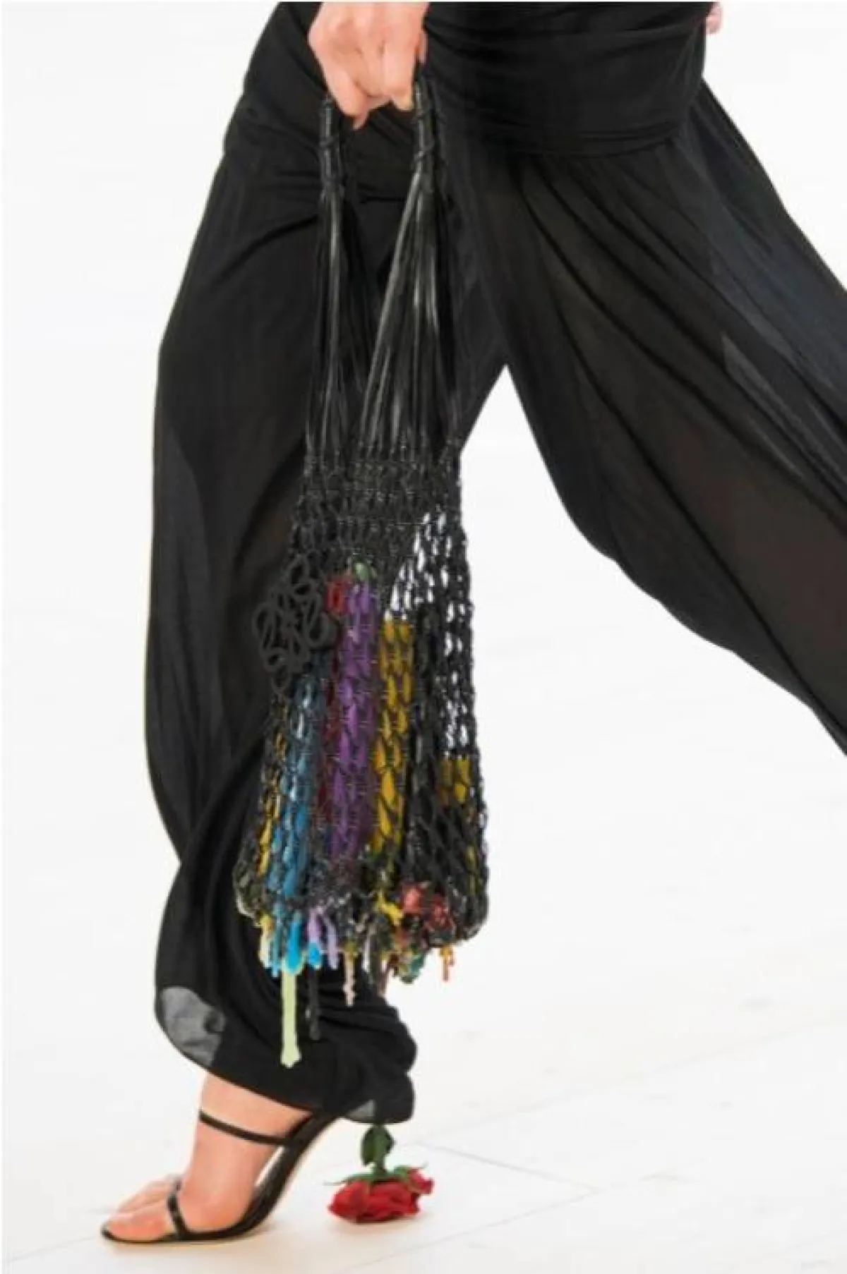 شنطة كروشيه من لويفي  Loewe