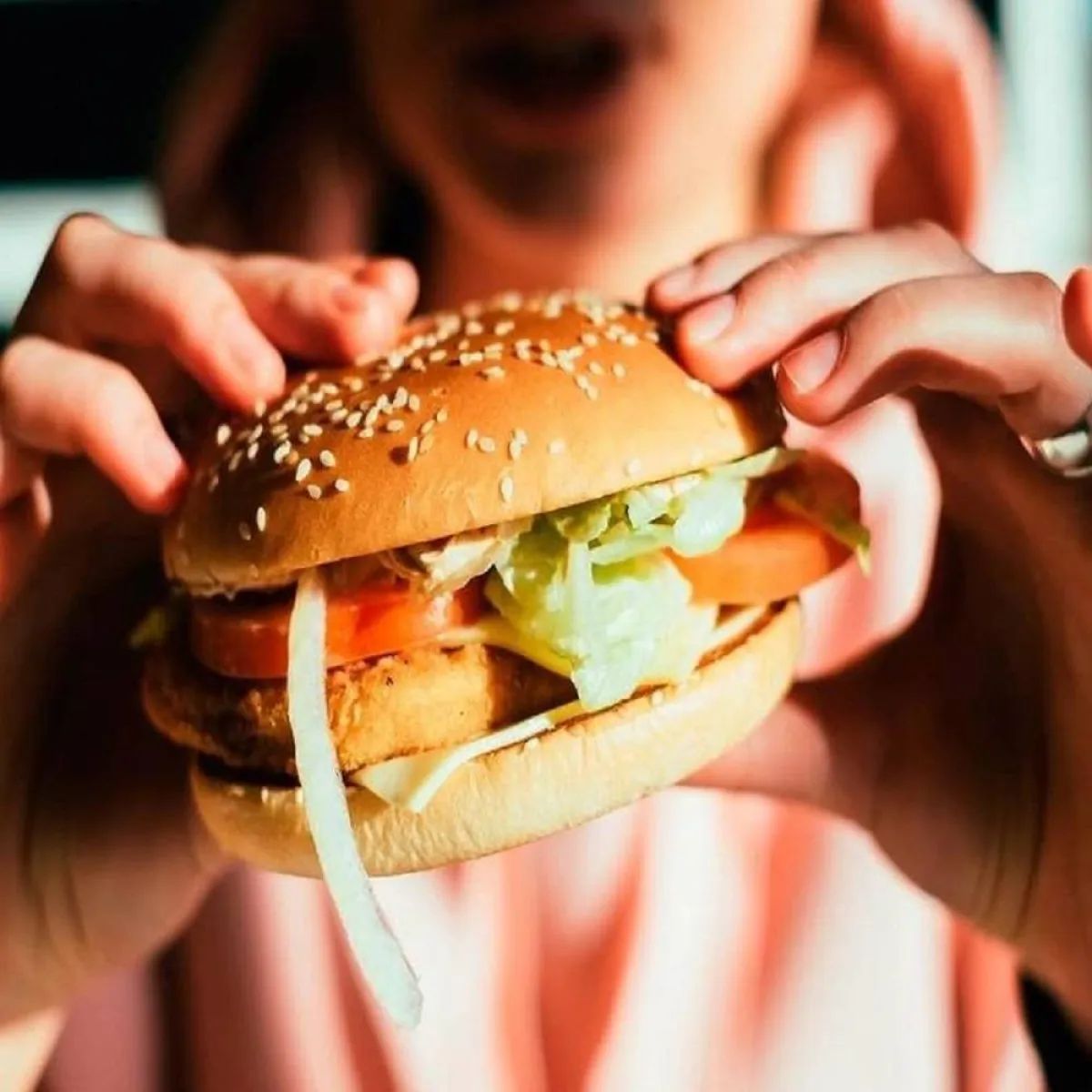 صورة لساندويتش بالمايونيز