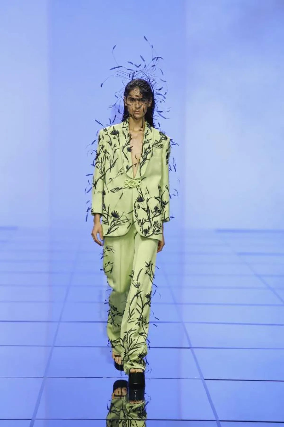 سترة خضراء باستيل من دي كور 