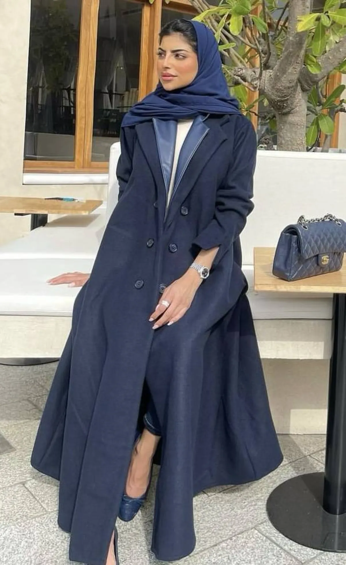 شهد الزهراني بعباية البليزر