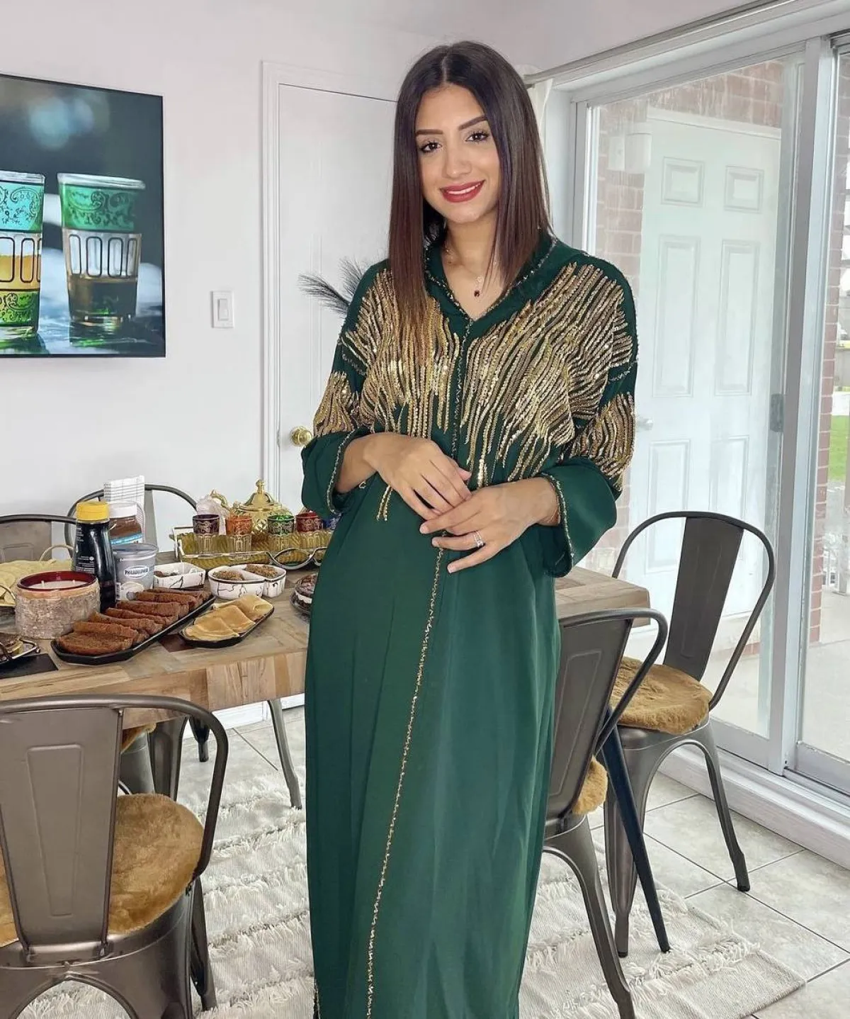 مريم اصواب بجلابية فخمة