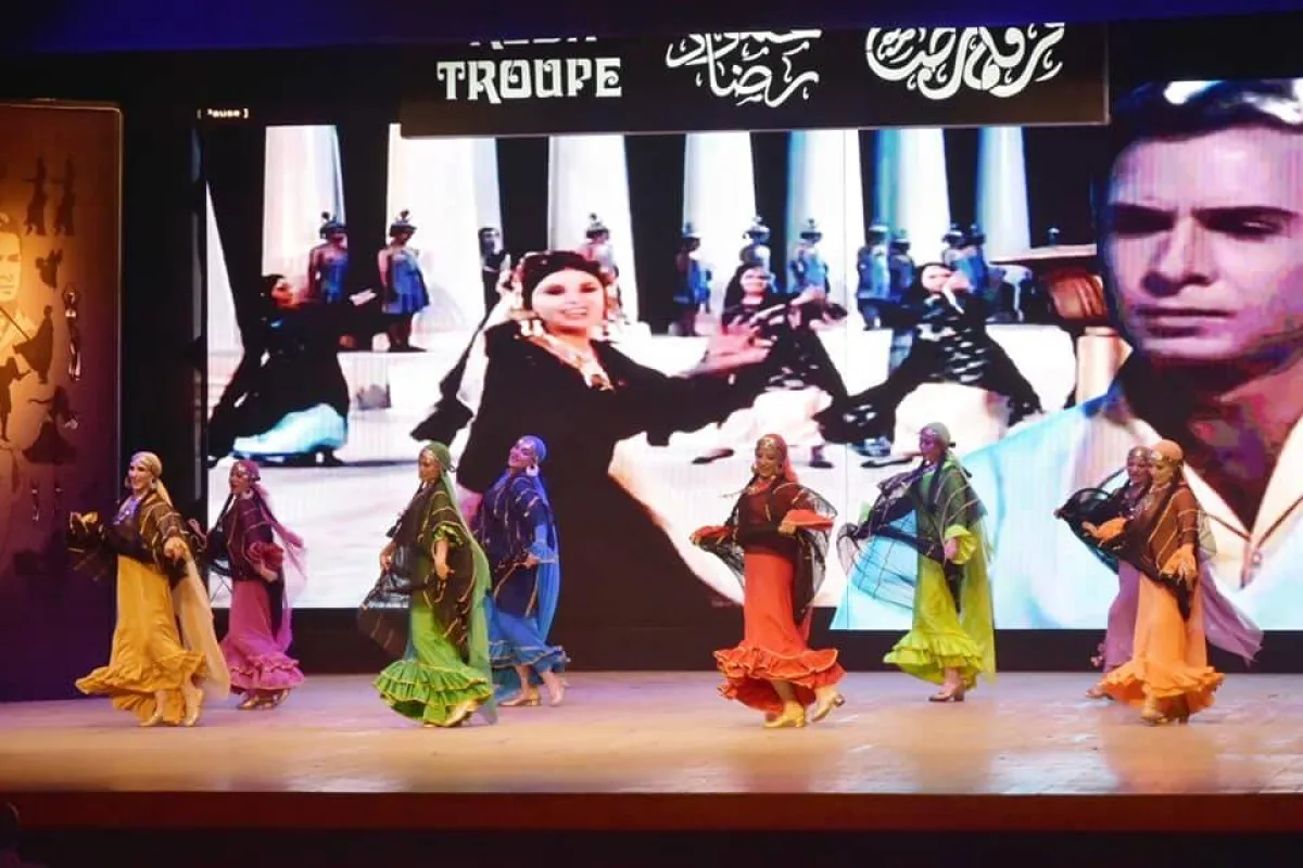 فريدة فهمي في الخلفية - صورة من حساب وزارة الثقافة المصرية على فيسبوك