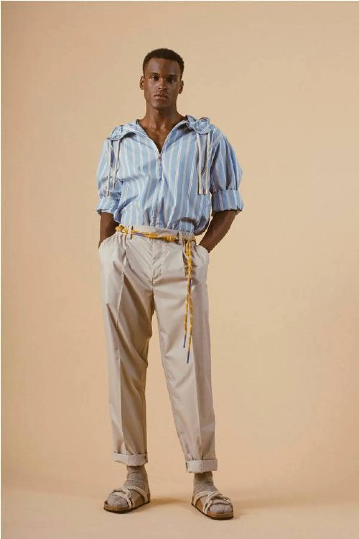 إطلالة كاجوال لعيد الأضحى من أكنفاس  Aknvas