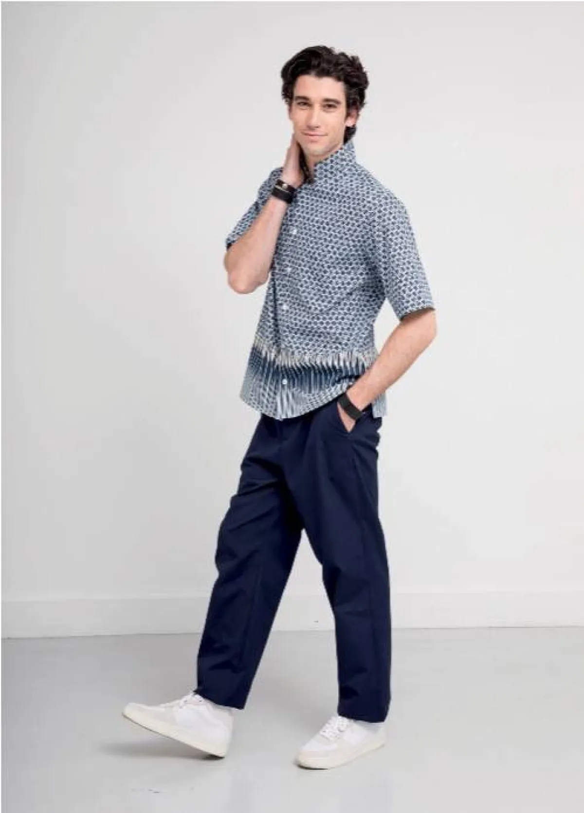 إطلالة كاجوال لعيد الأضحى من أنييس بي  Agnes B