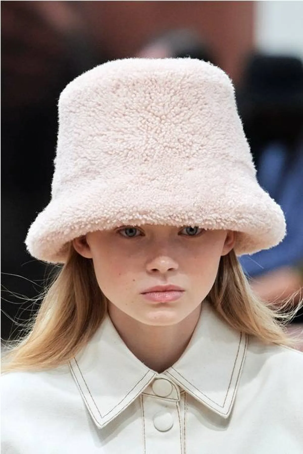 قبعة باللون البيج من تودز  Tod’s