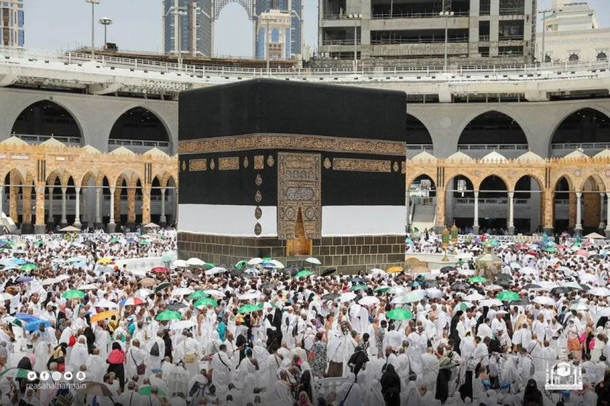وصول أكثر من 358 ألف حاجٍ إلى المدينة المنورة - الصورة من حساب رئاسة شؤون الحرمين