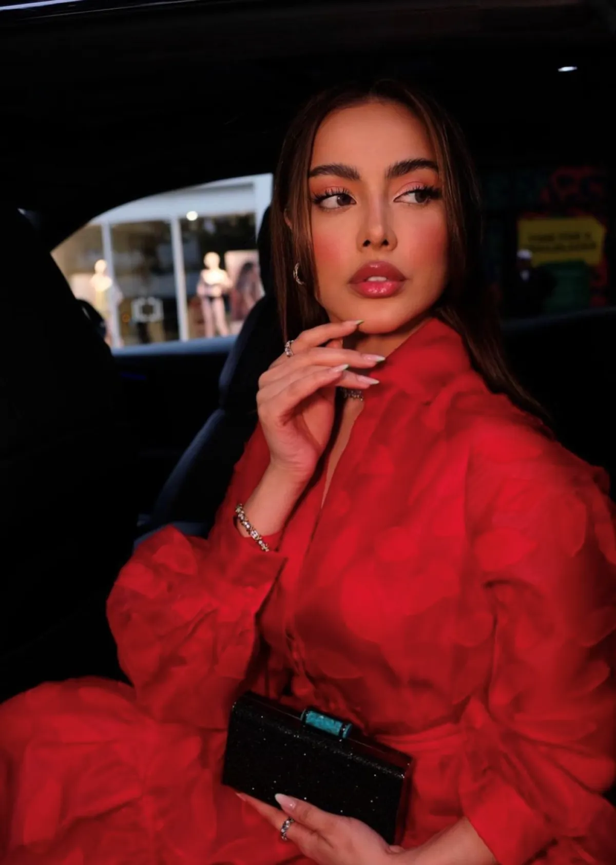 فاطمة المؤمن - الصورة من حسابها على الانستجرام