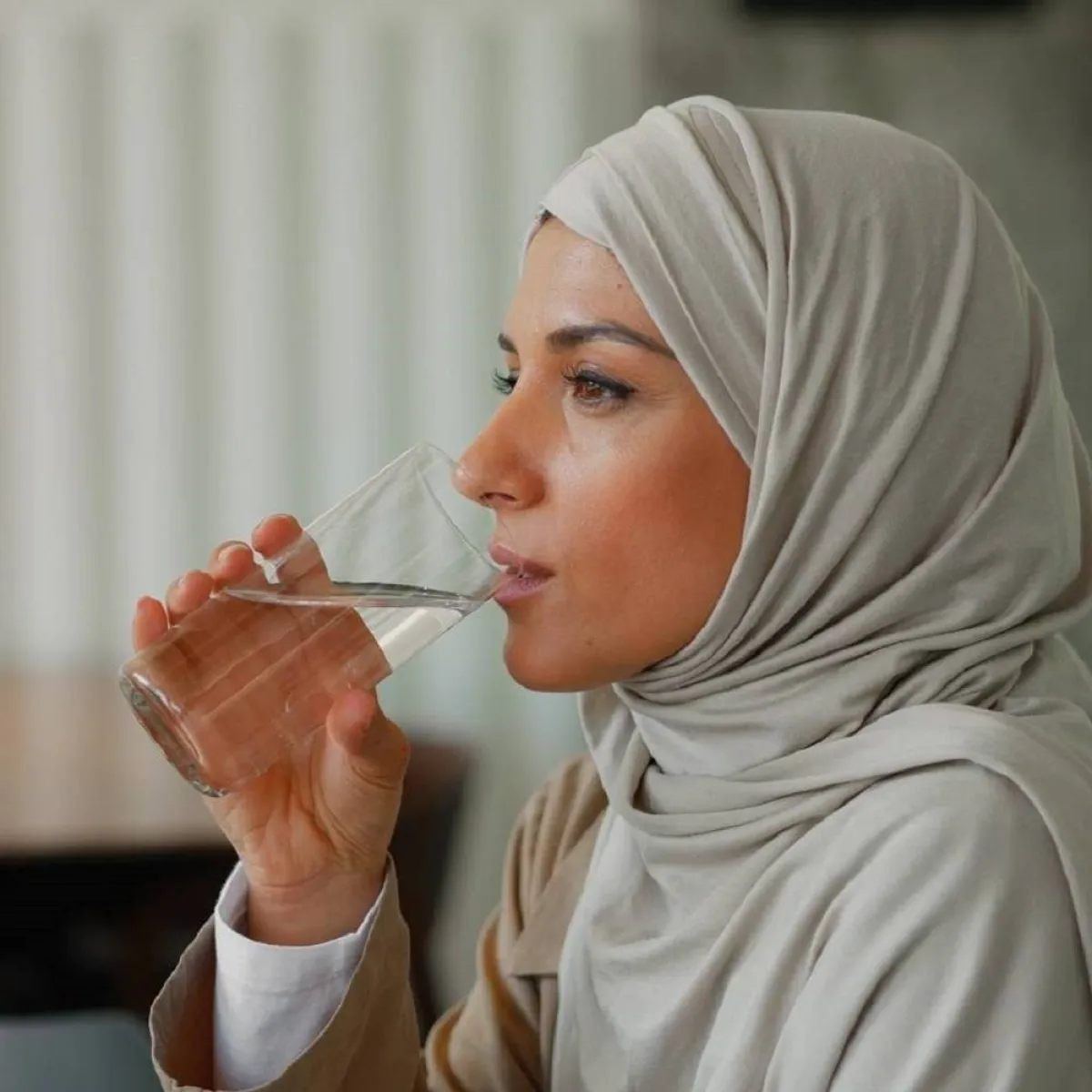 صورة لحامل تشرب