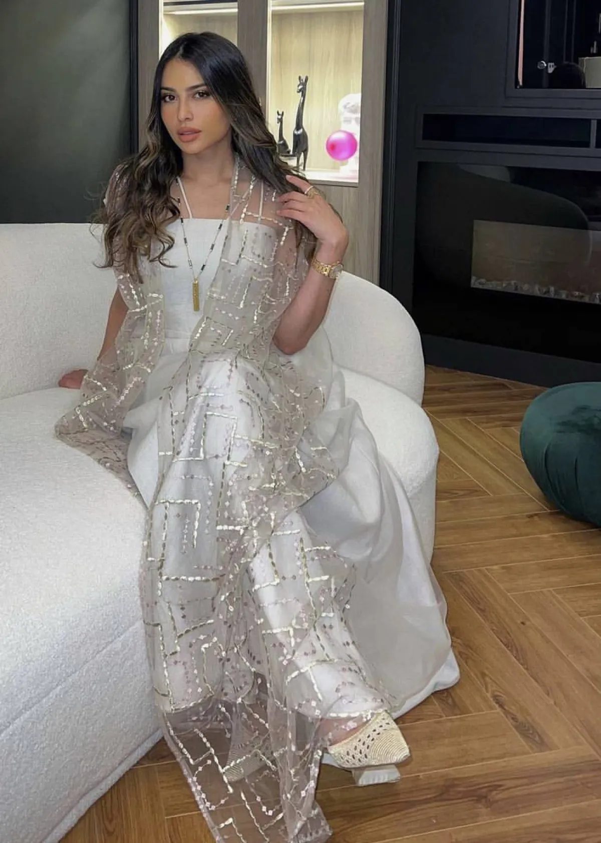 جلابية لامعة