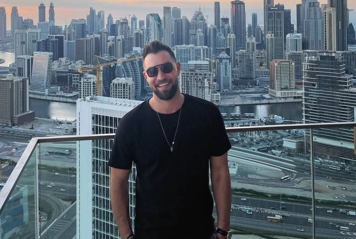  باسل الزارو  - صورة من حسابه الرسمي على " انستغرام"